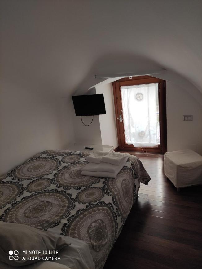 Bbsantanna2 Bed & Breakfast Bari Exterior photo