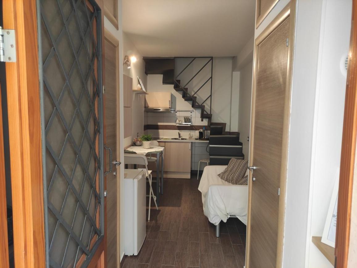 Bbsantanna2 Bed & Breakfast Bari Exterior photo